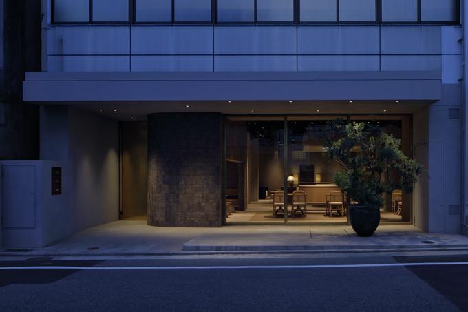 福岡博多プライベートサウナSAUNA SAKURDO 1F の カフェ SKIFFの内観