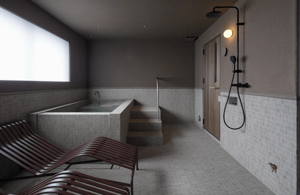 福岡博多サクラドウのプライベートサウナとカフェSKIFF